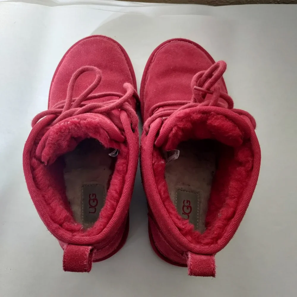 UGG neumel boots